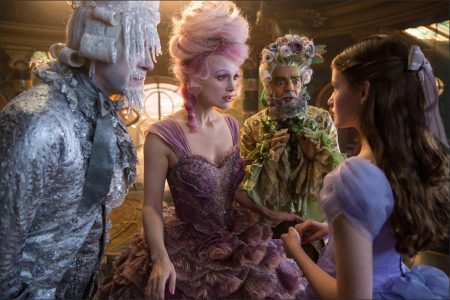 The Nutcracker and the Four Realms (2018)