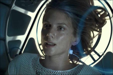 Oxygen (2021) - Mélanie Laurent